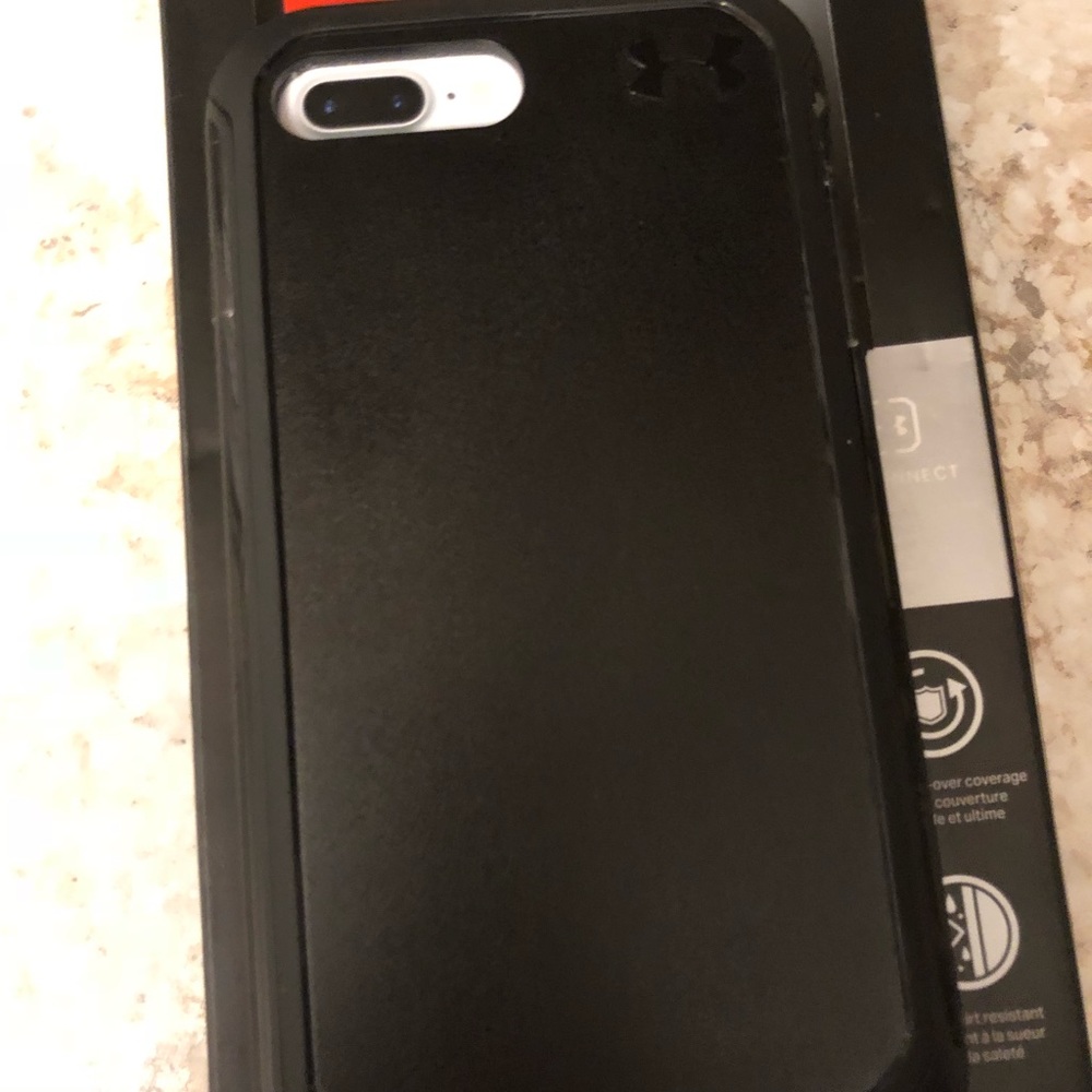Under Armour 6/7PLUS case